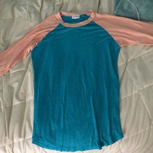 lularoe T-shirt